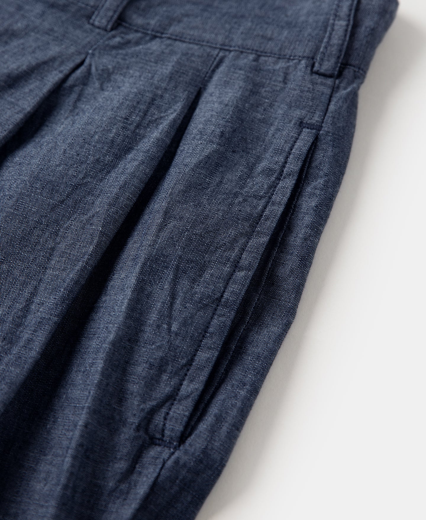1930s Double-Pleated Chambray Pants - Image 16