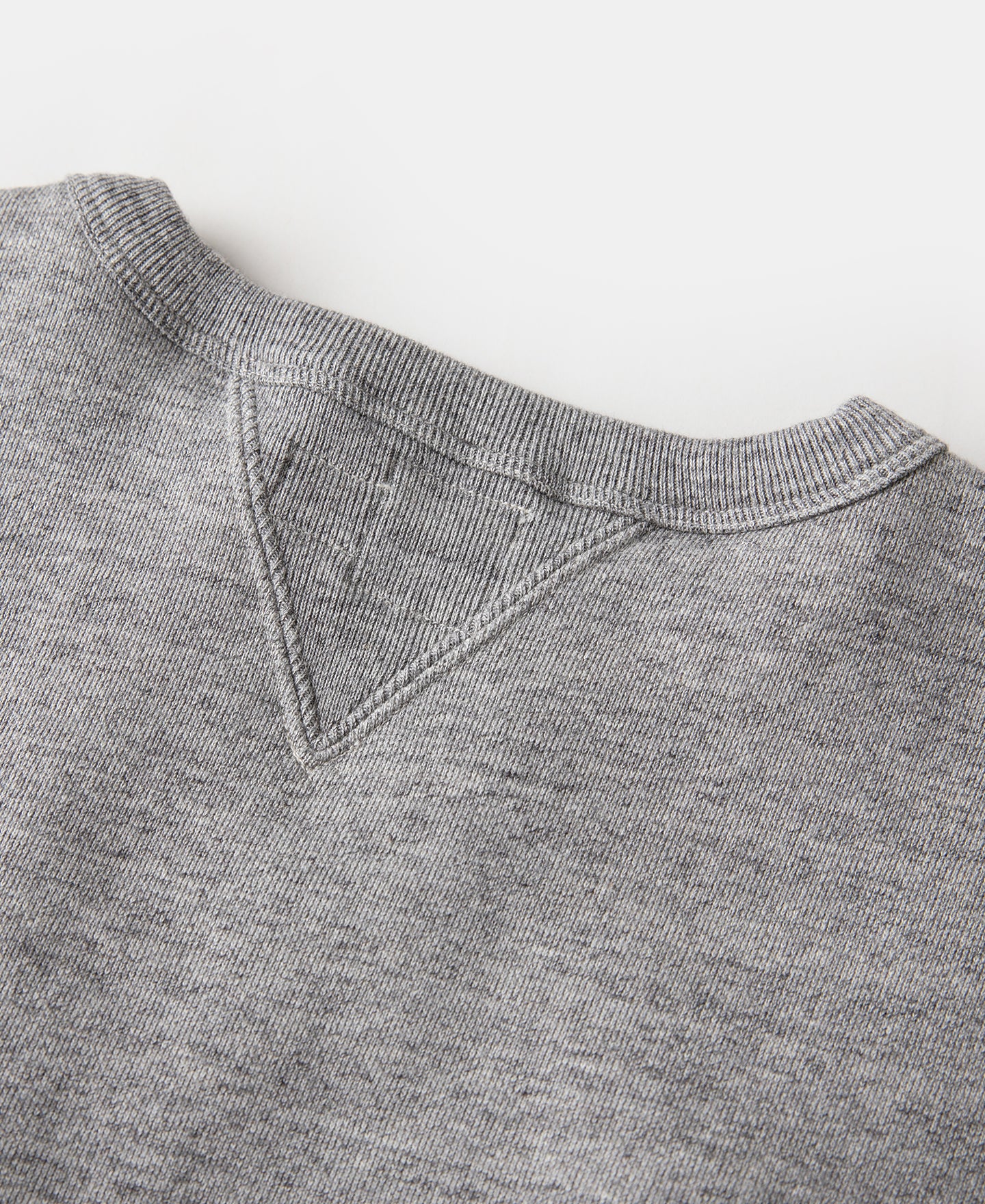 1940s Heavyweight SKI V-Inset Sweater - Gray - Image 15