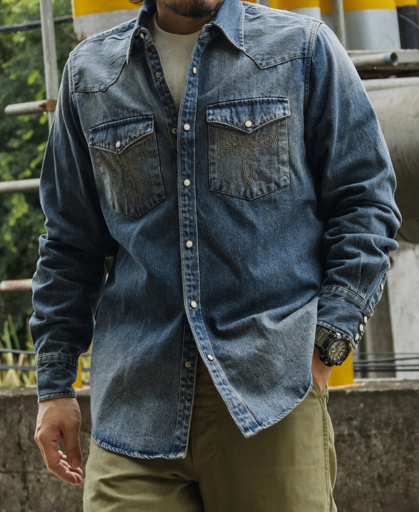 1950s Slub Denim Western Shirt - Image 4