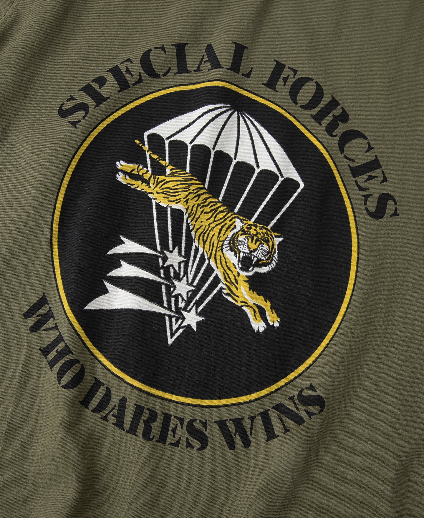 1960s Paratrooper & Tiger Print T-Shirt - Olive - Image 4