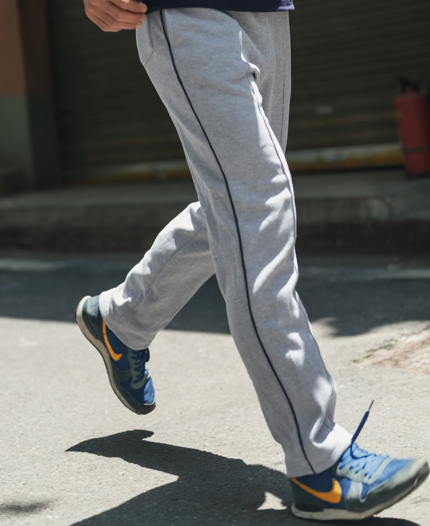 1970s Heavyweight Waffle Knit Jogger Pants - Gray - Image 4