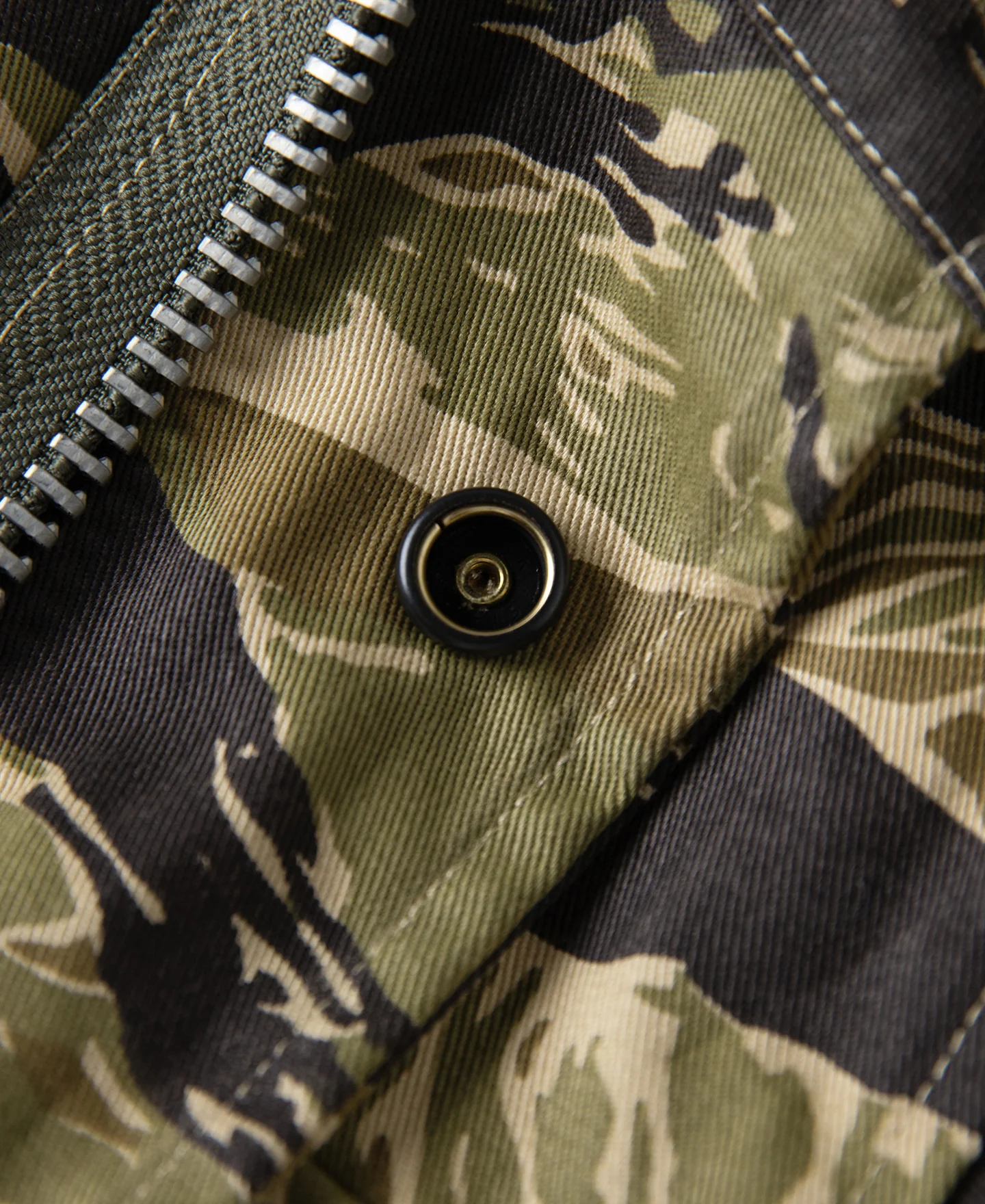 1970s JWD Tiger Stripe M-65 Field Jacket - Image 16
