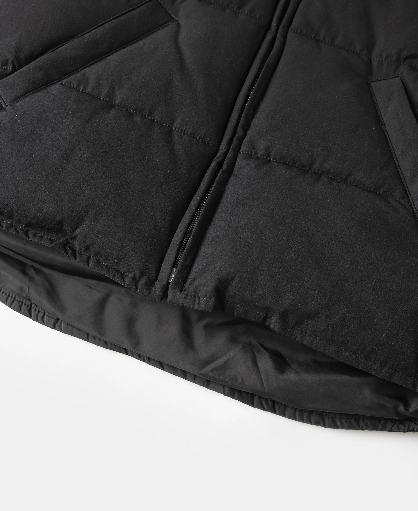 1970s Vintage Quilted Padded Vest - Black - Image 10