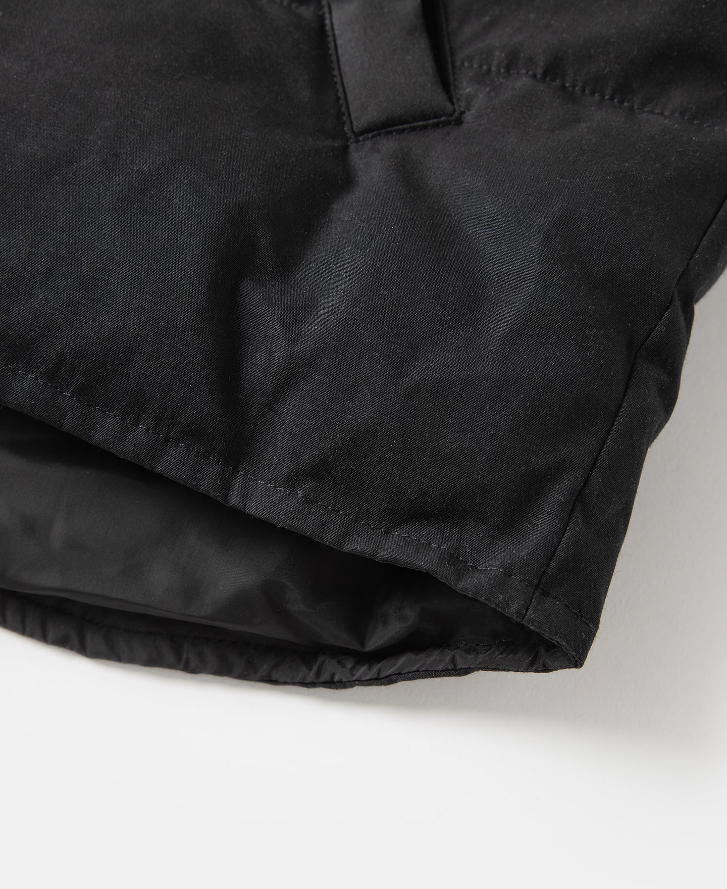 1970s Vintage Quilted Padded Vest - Black - Image 13