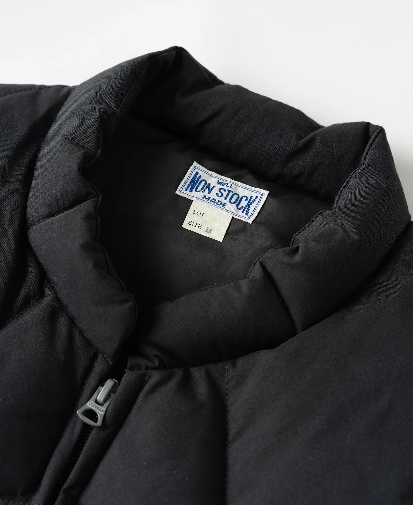 1970s Vintage Quilted Padded Vest - Black - Image 7