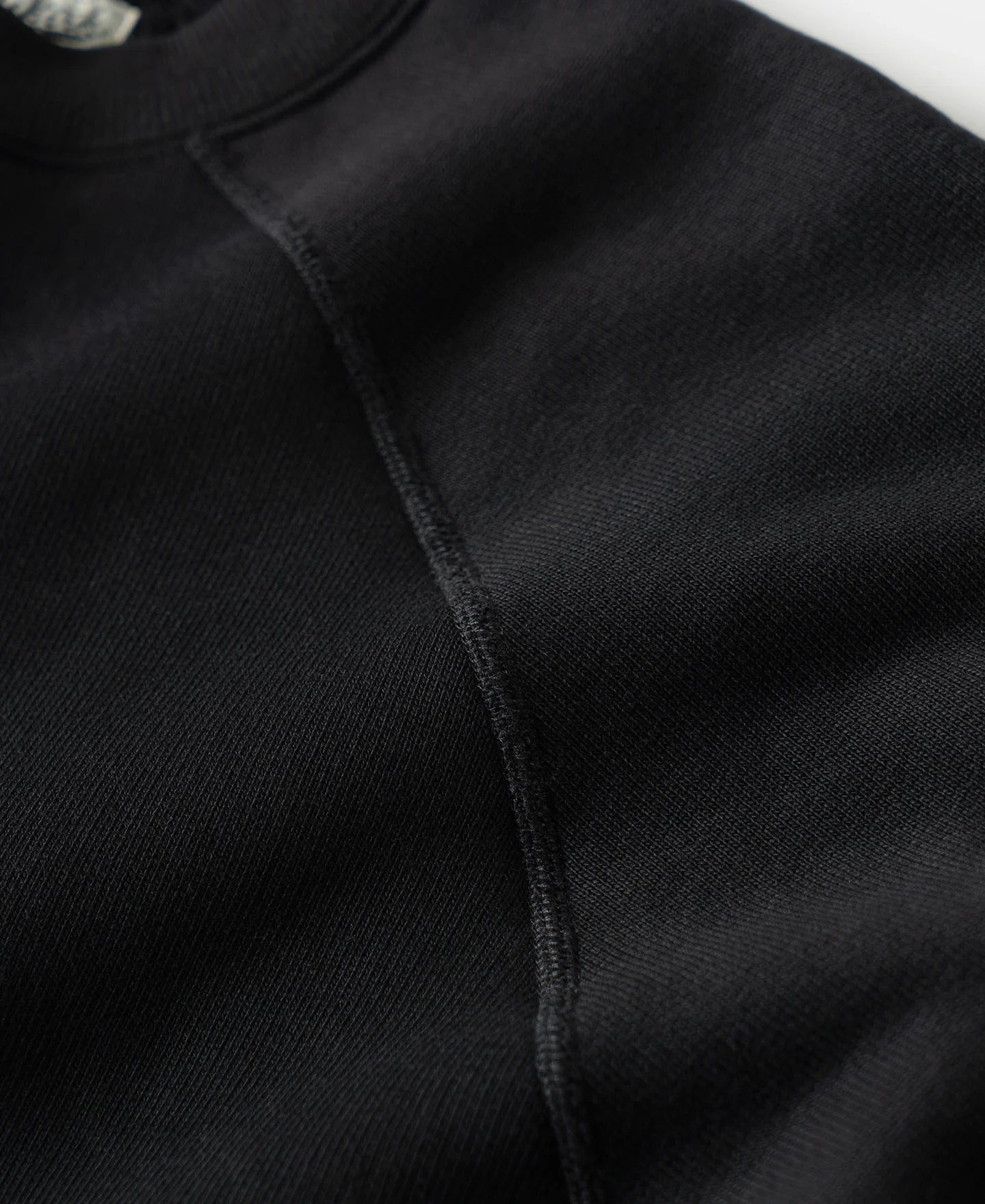 1980s Marine Bulldog Raglan Sweatshirt - Black - Image 7