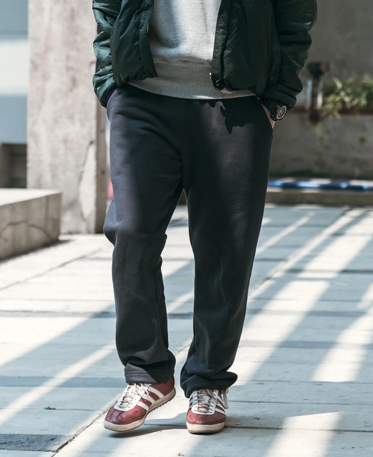 17.6 oz Heavyweight Terry Sweatpants - Black - Image 4