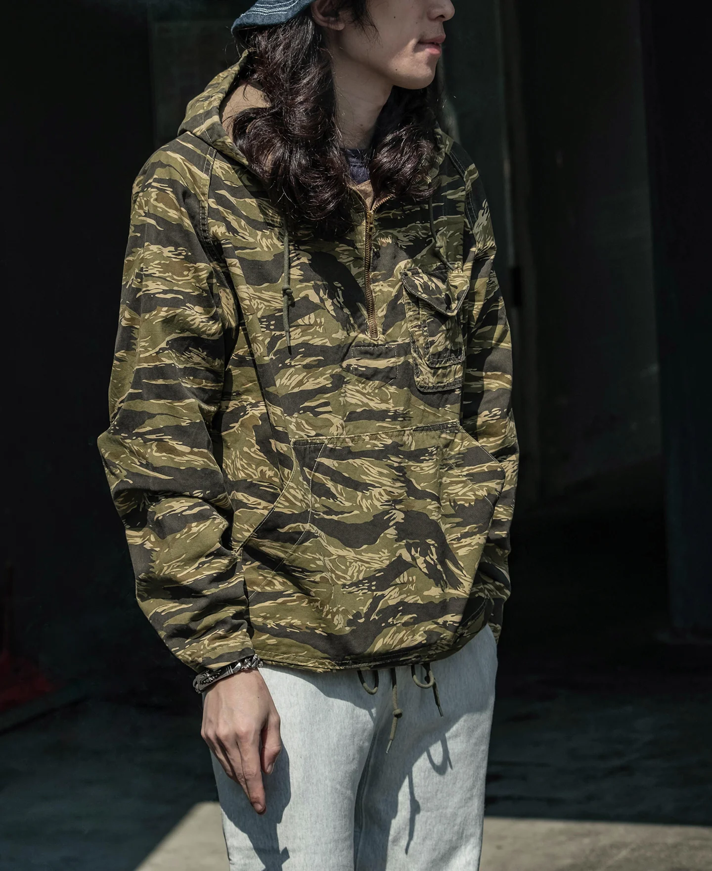 Golden Tiger Camo Smock - Image 5