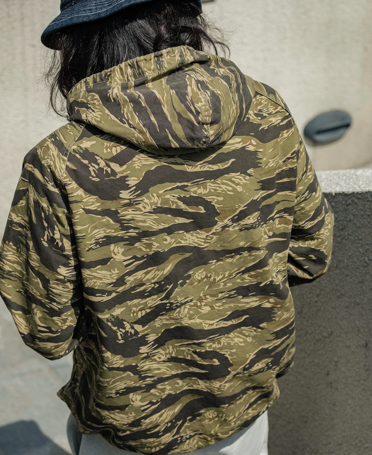 Golden Tiger Camo Smock - Image 7