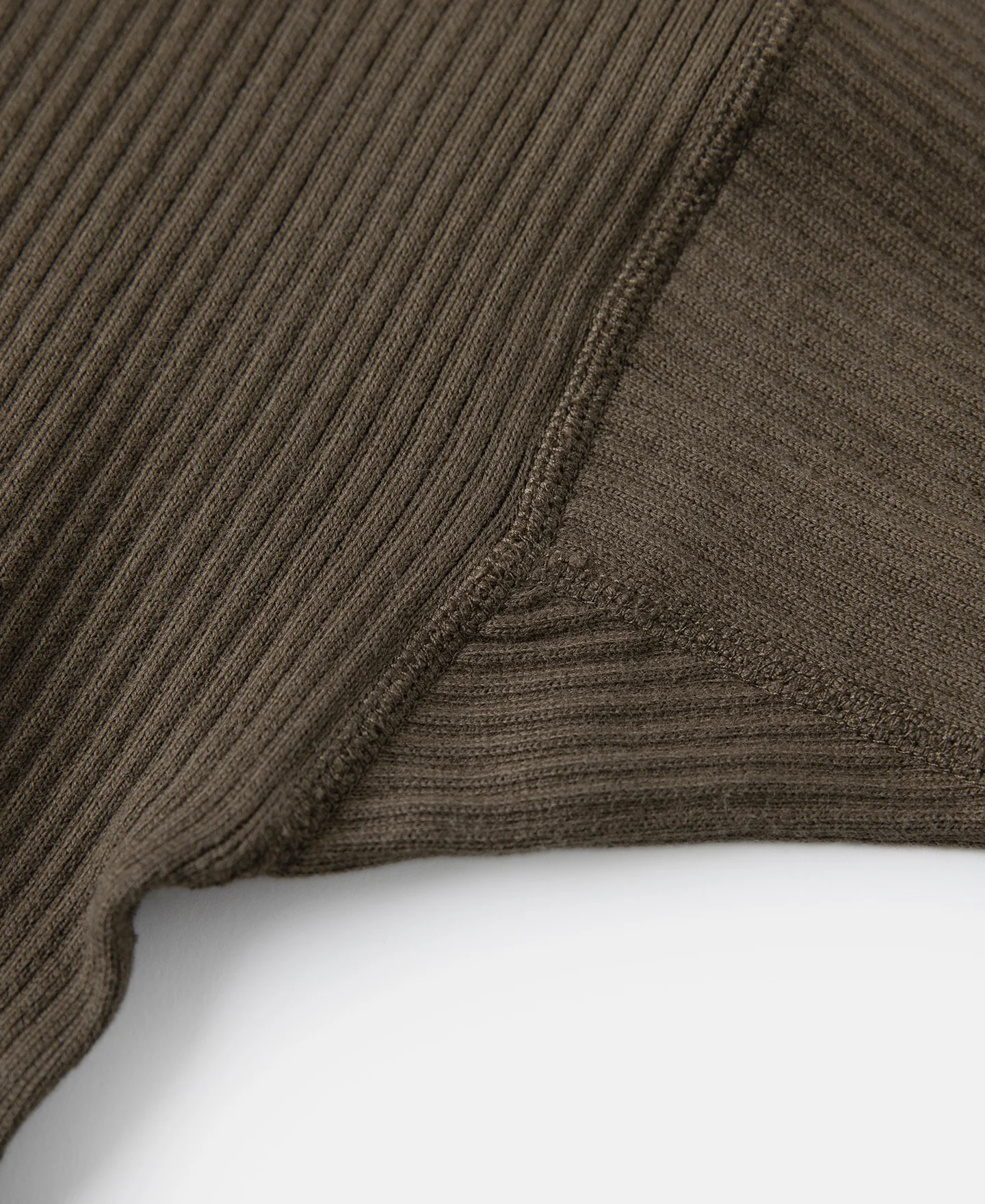 Ribbed Long Sleeve Henley T-Shirt - Olive Brown - Image 12