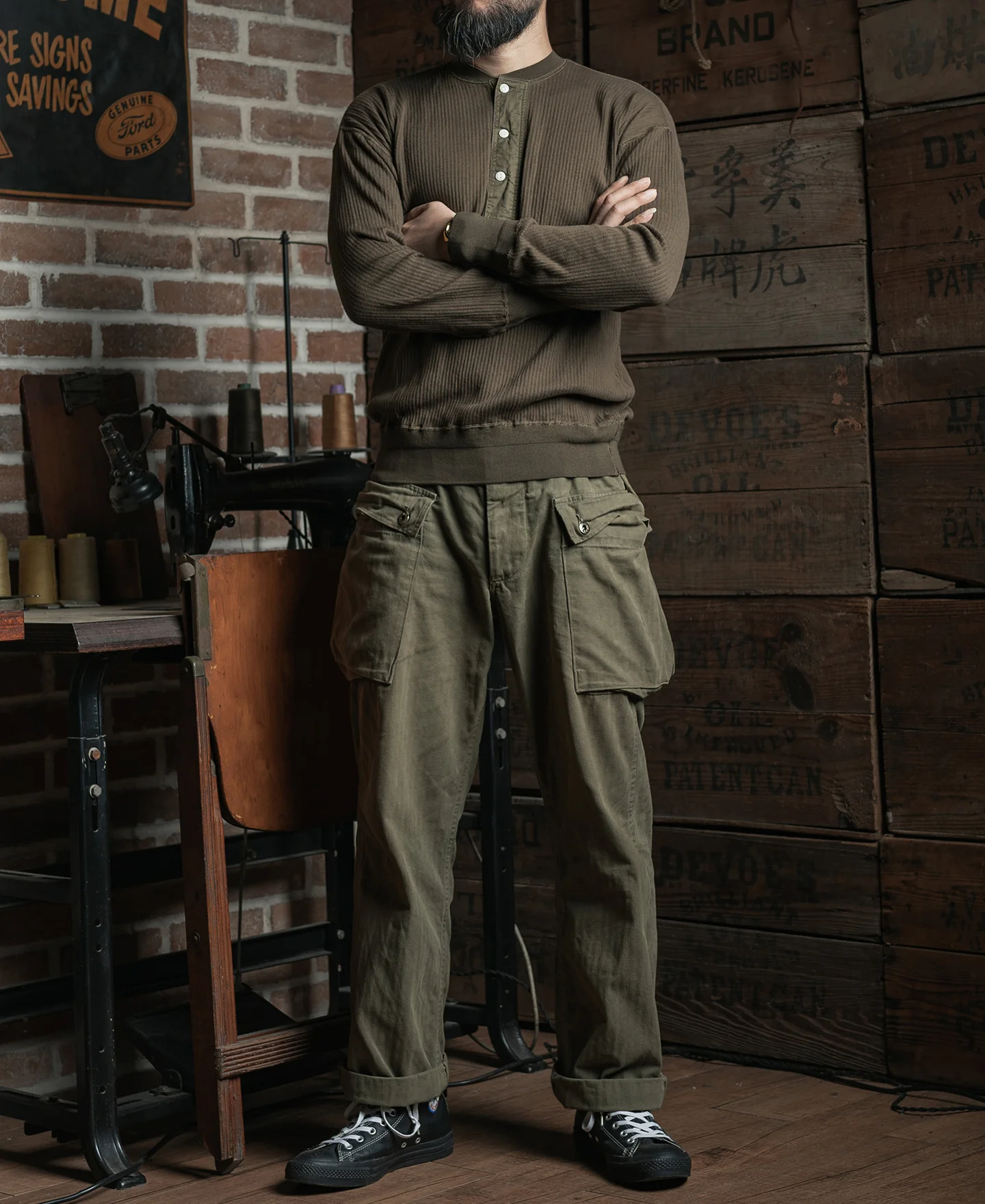 Ribbed Long Sleeve Henley T-Shirt - Olive Brown - Image 6