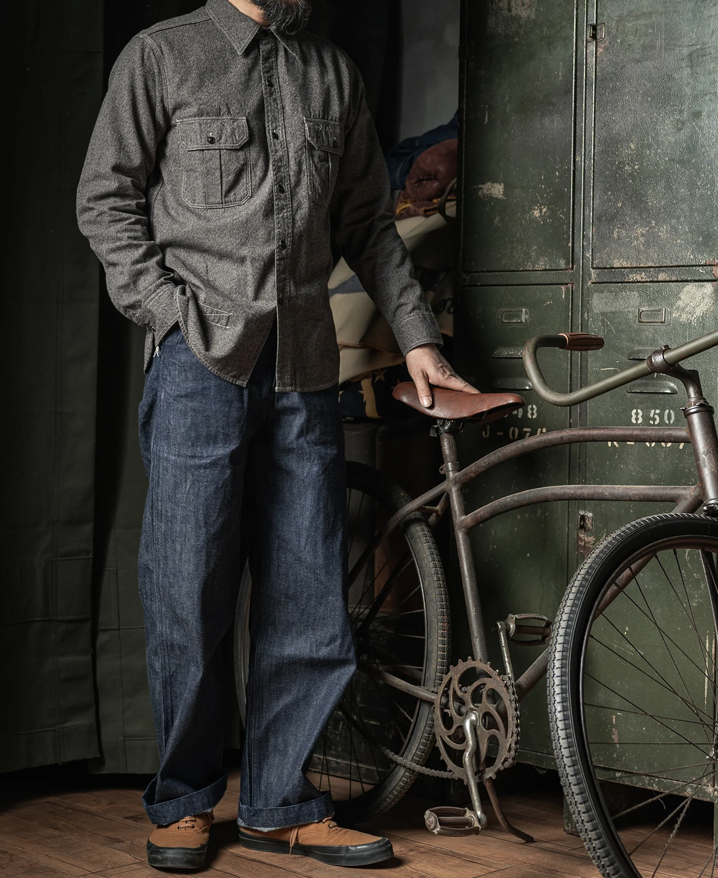 Salt & Pepper Bellows Pocket Work Shirt - Image 5