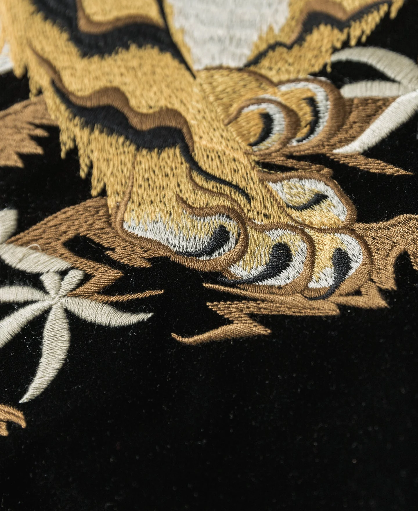 1950s Reversible Acetate Souvenir Jacket - Falcon × Tiger - Image 16
