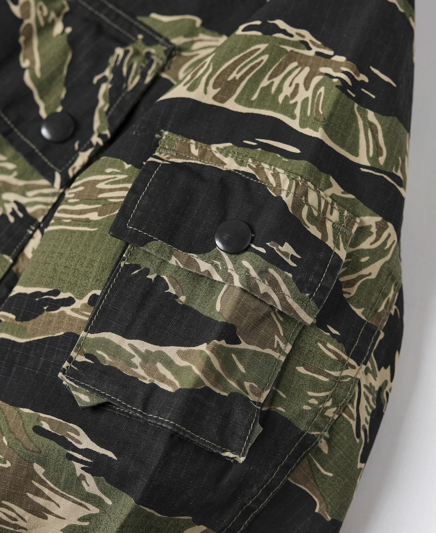 Tiger Stripe Camo Tropical Jungle Fatigue Jacket - Image 10