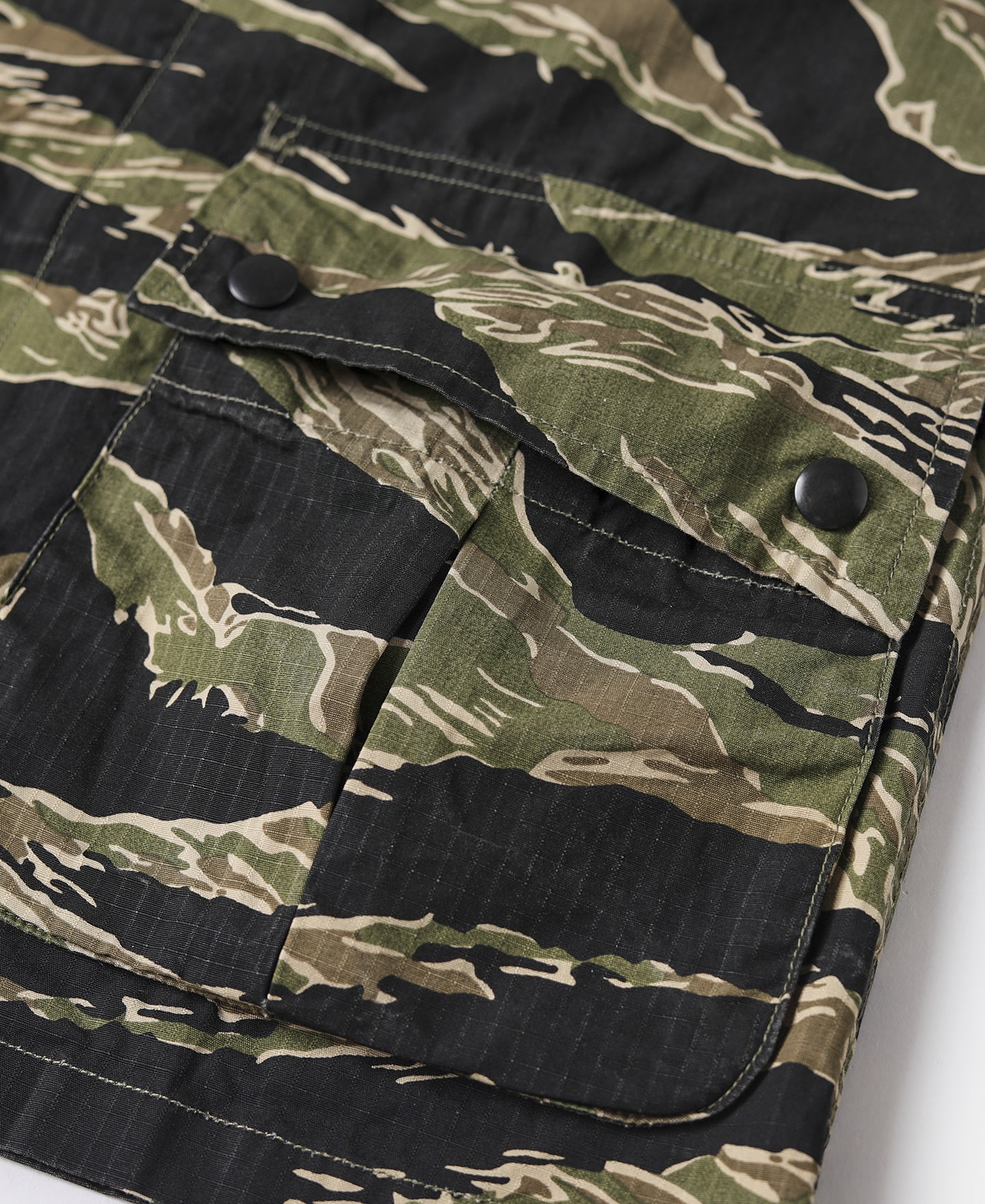 Tiger Stripe Camo Tropical Jungle Fatigue Jacket - Image 13