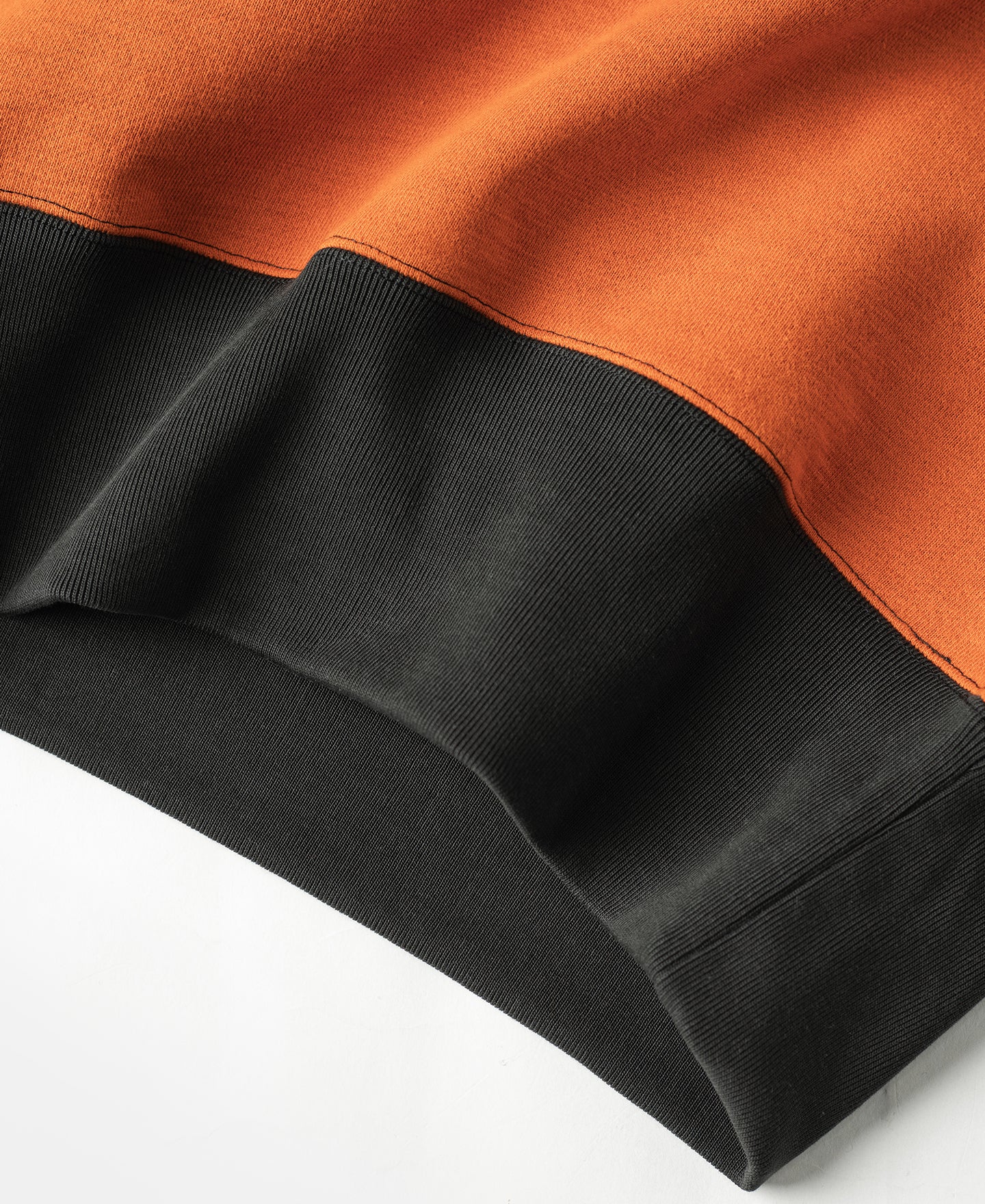 V-Inset Two-Tone Sweatshirt - Orange - Image 12