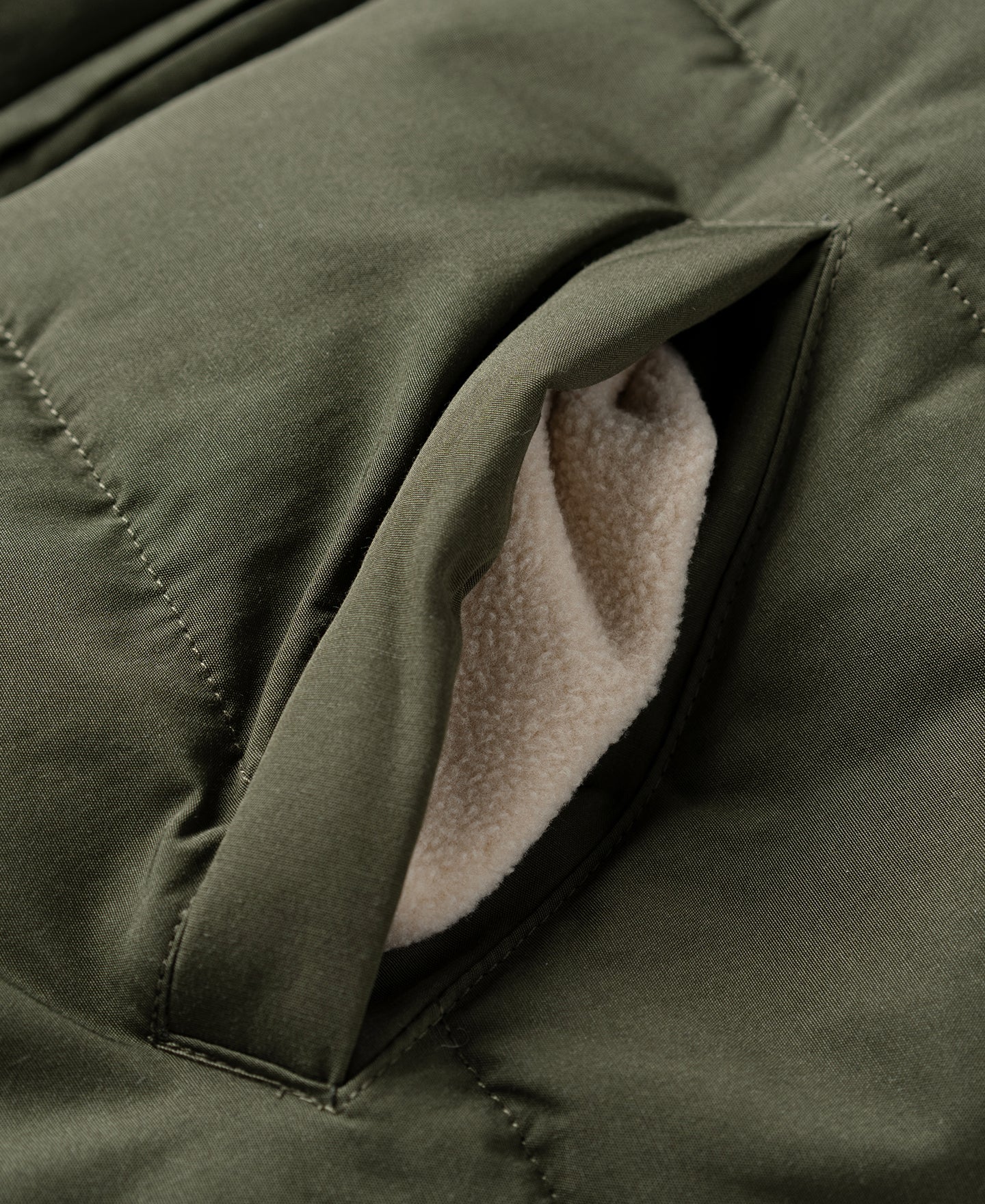 1970s Vintage Quilted Padded Vest - Olive - Image 10