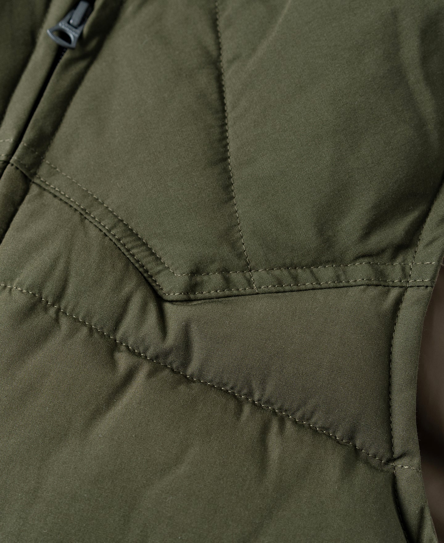 1970s Vintage Quilted Padded Vest - Olive - Image 7