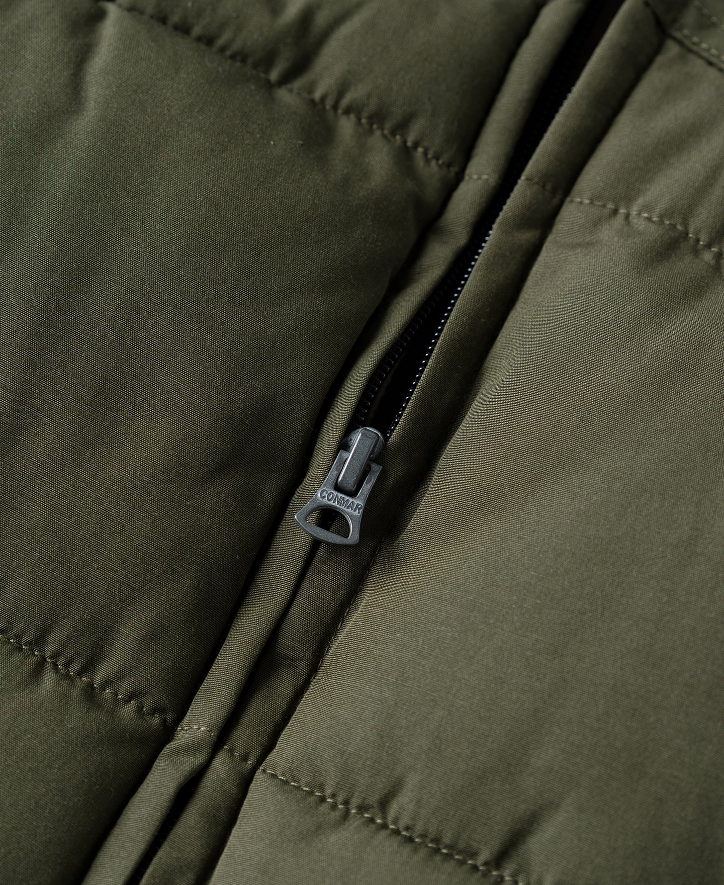 1970s Vintage Quilted Padded Vest - Olive - Image 8