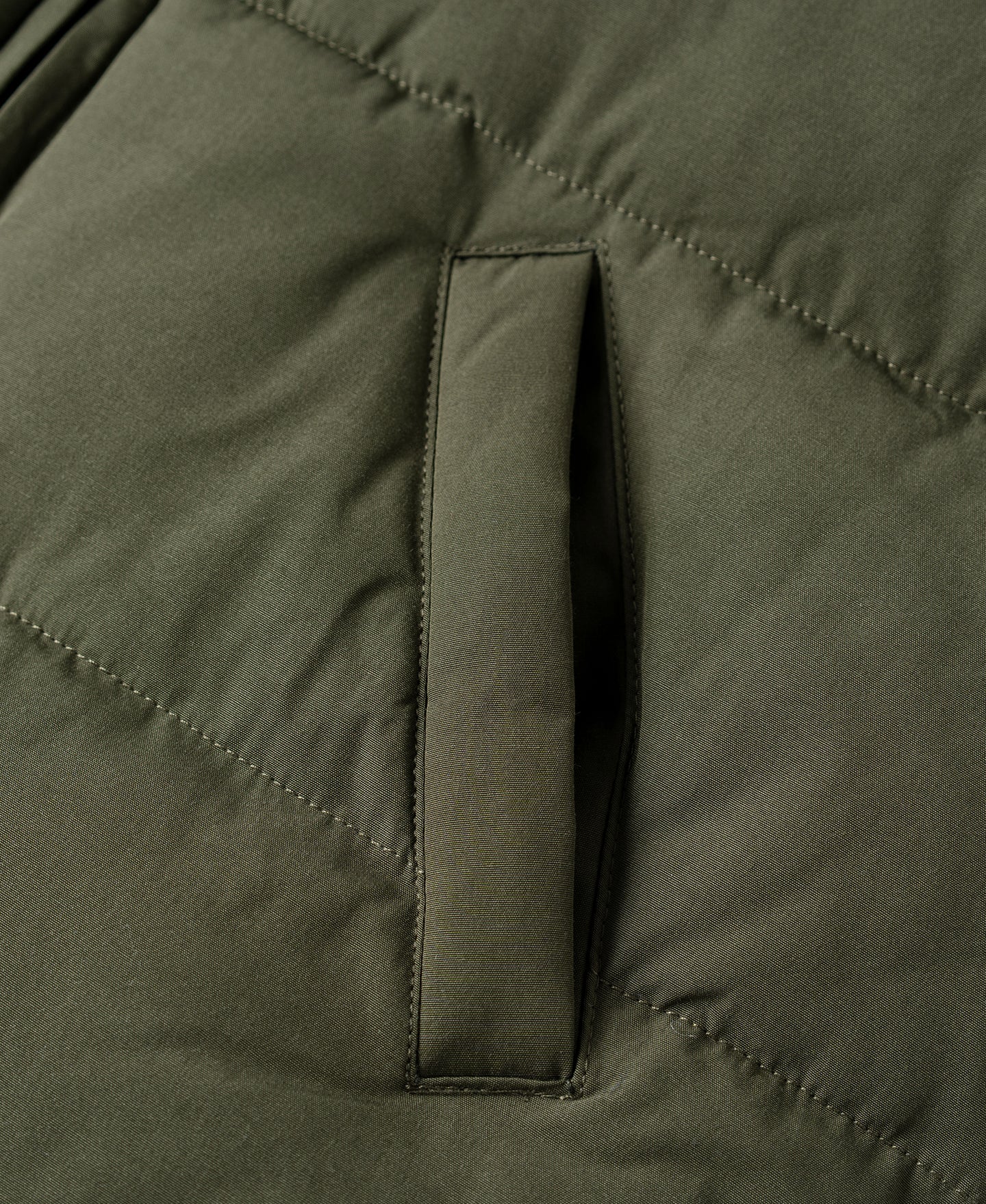 1970s Vintage Quilted Padded Vest - Olive - Image 9